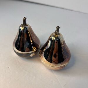 Silver Plate Pear Shaped Salt and Pepper Shakers‎ Stems Heavy Vintage Classic.